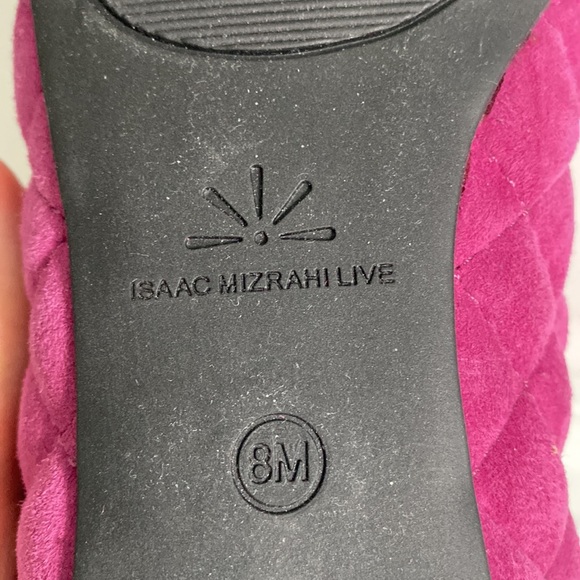 NWOT Isaac Mizrahi flats - Picture 10 of 10
